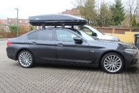 Dachbox auf einer 5er BMW Limousine