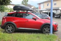 Weingarten: Dachbox 370 Liter auf einem Mazda CX3